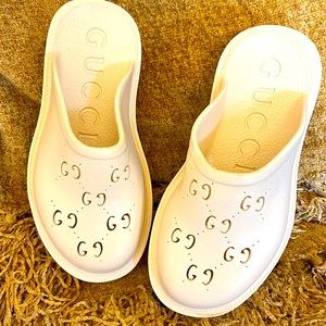 GUCCI women platform slides